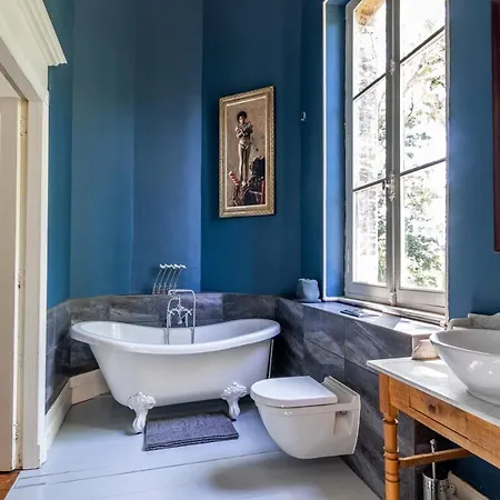 펜션 Le Fousseret Chateau Sleeps 14 Pool Wifi Marignac-Lasclares