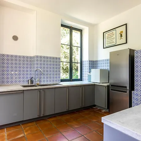 Le Fousseret Chateau Sleeps 14 Pool Wifi Marignac-Lasclares
